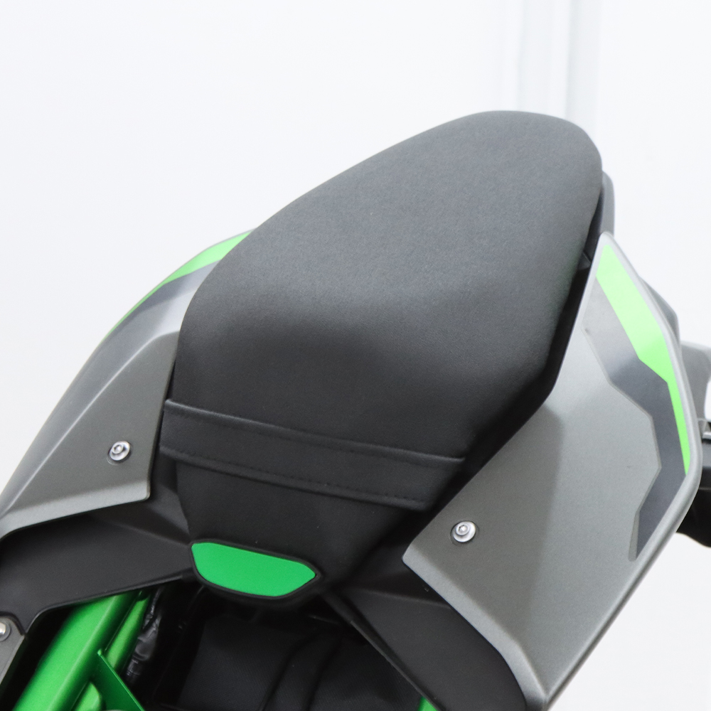 カワサキ Z900 Z900 SE 2025 2026用 バ - Motorcycle Gear Sleeve のレビューと価格